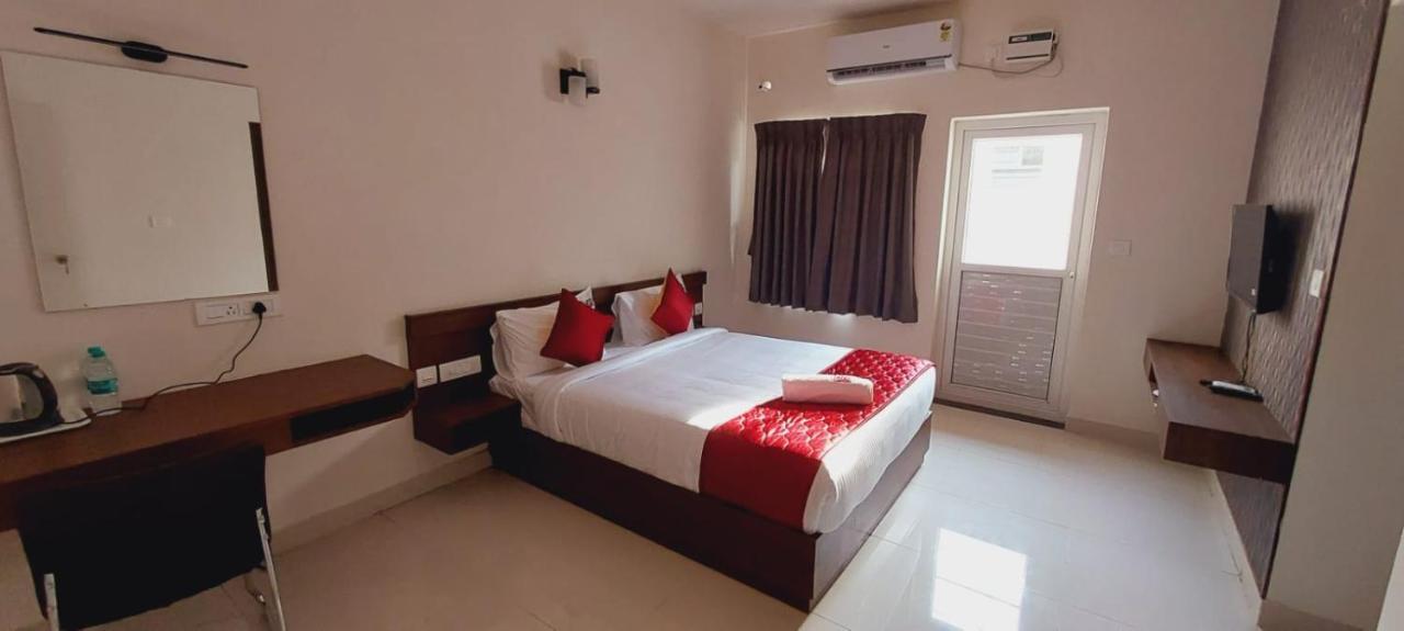 Bed & Breakfast Livn Stays - Unit Of Prohotel